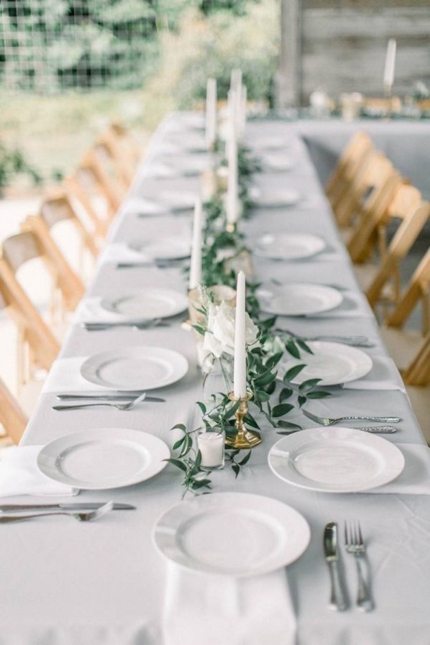 El encanto de lo poco. Estilo minimalista en boda sencilla